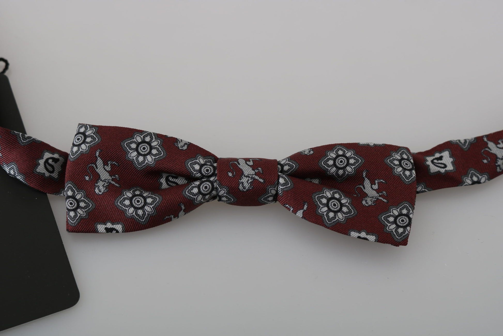 Dolce & Gabbana Men Bordeaux Maroon Lion Silk Adjustable Neck Bow Tie Dolce & Gabbana
