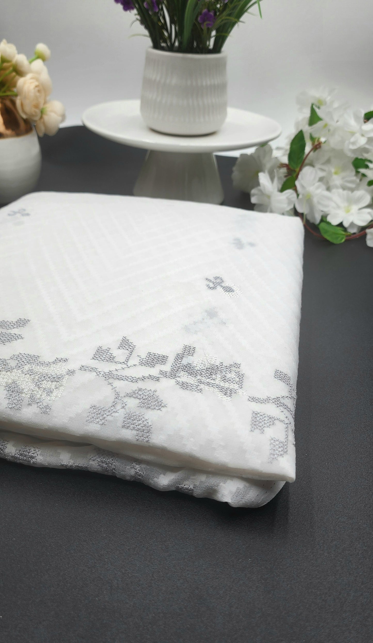Brasso Saree in white with Embroidery works - Eljoys Fashion