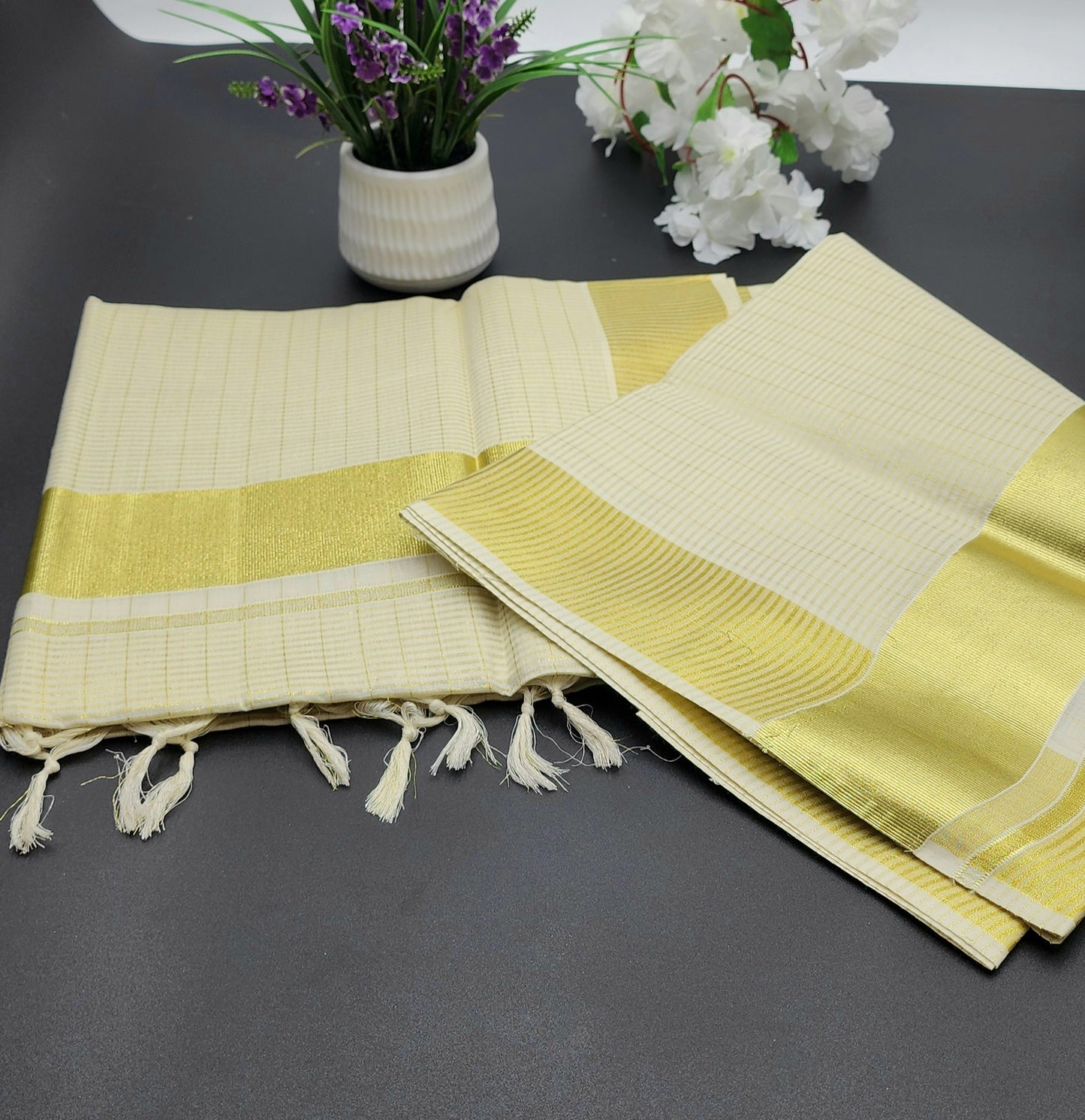 Tissue Silk Kerala Saree Medium Golden border and full body cross line work - Eljoys Fashion