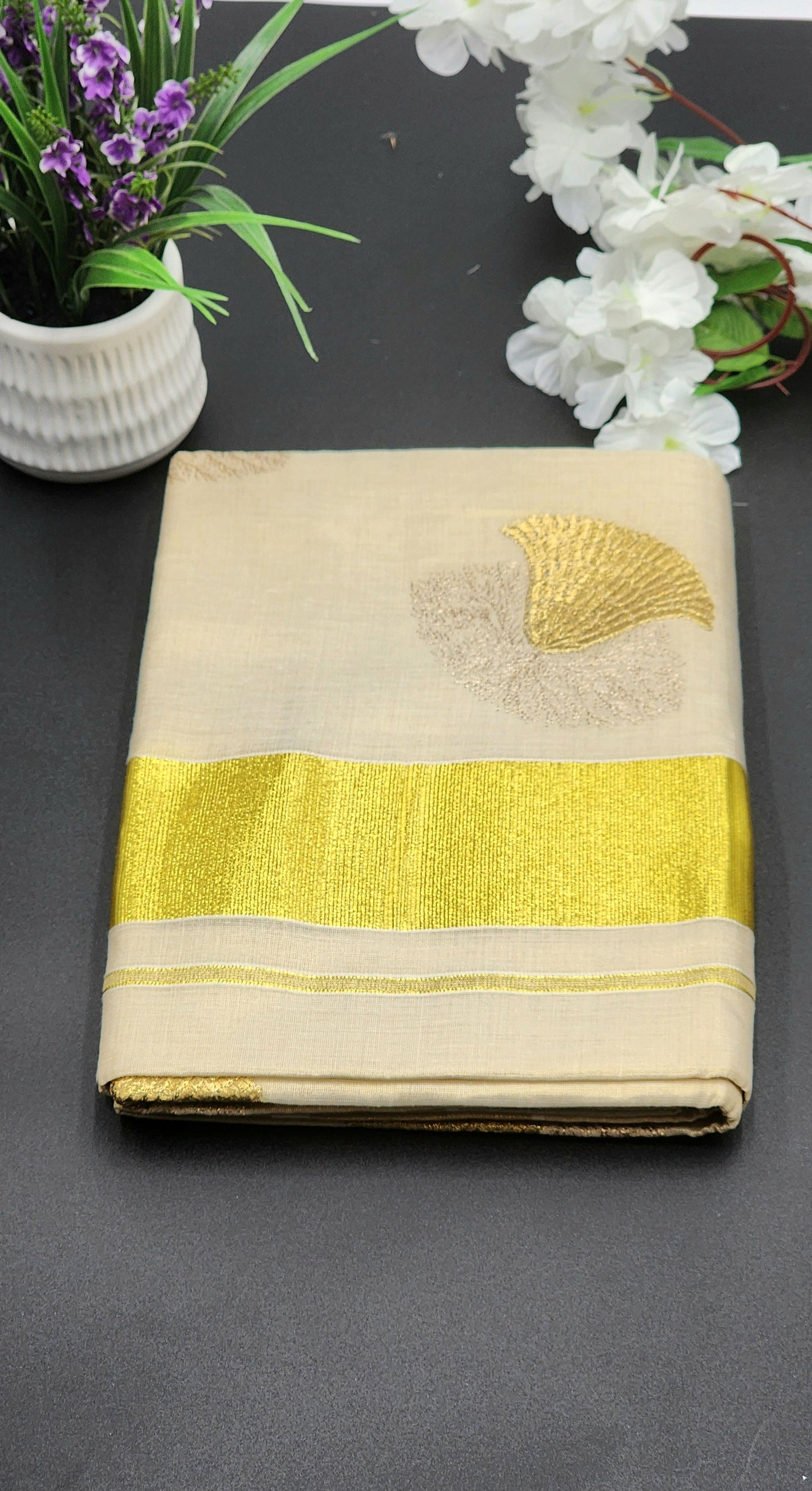 Tissue Silk Saree with medium border and beautiful Floral designs Eljoys Fashion