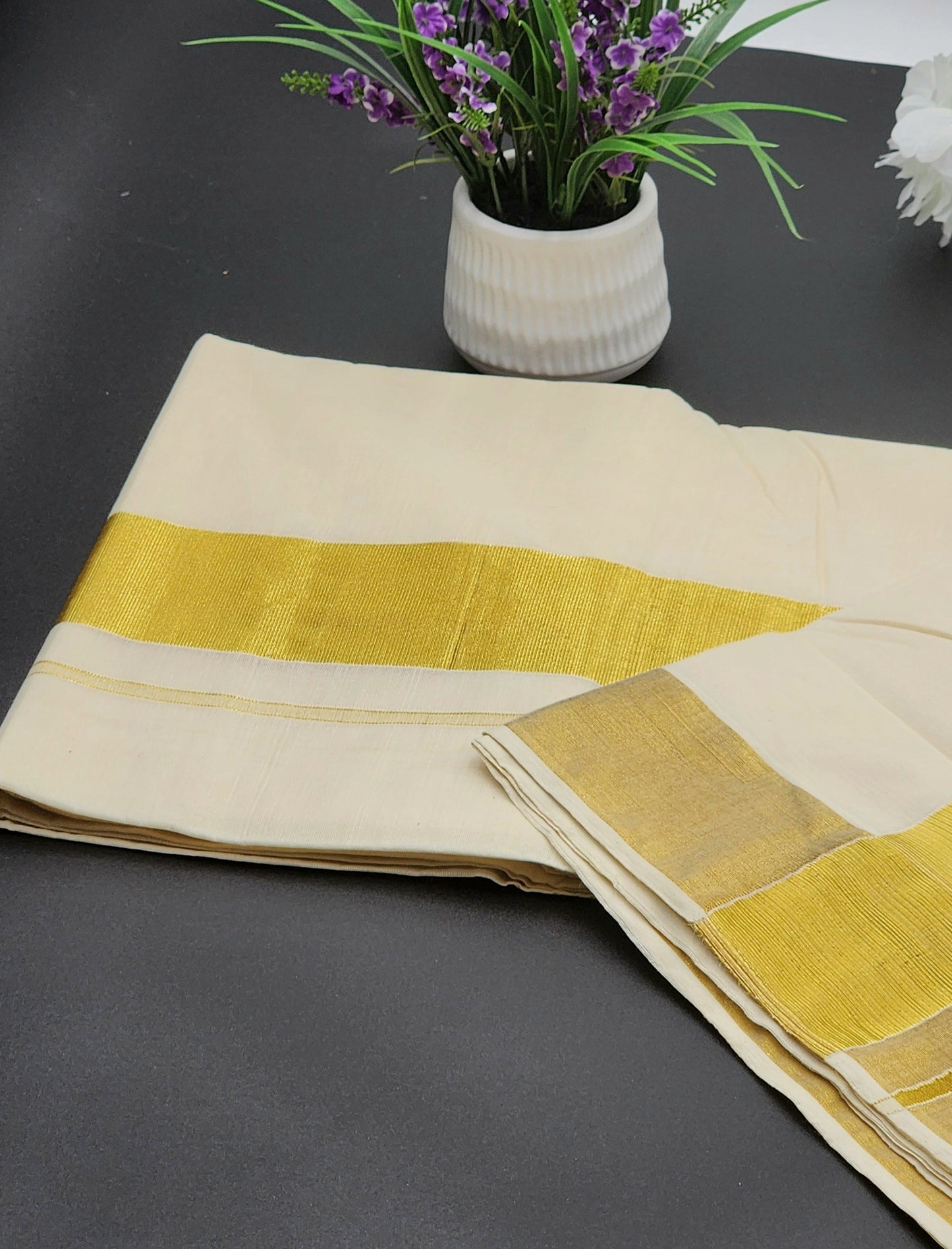 Kerala Tissue Silk Saree in Medium True gold border - Eljoys Fashion