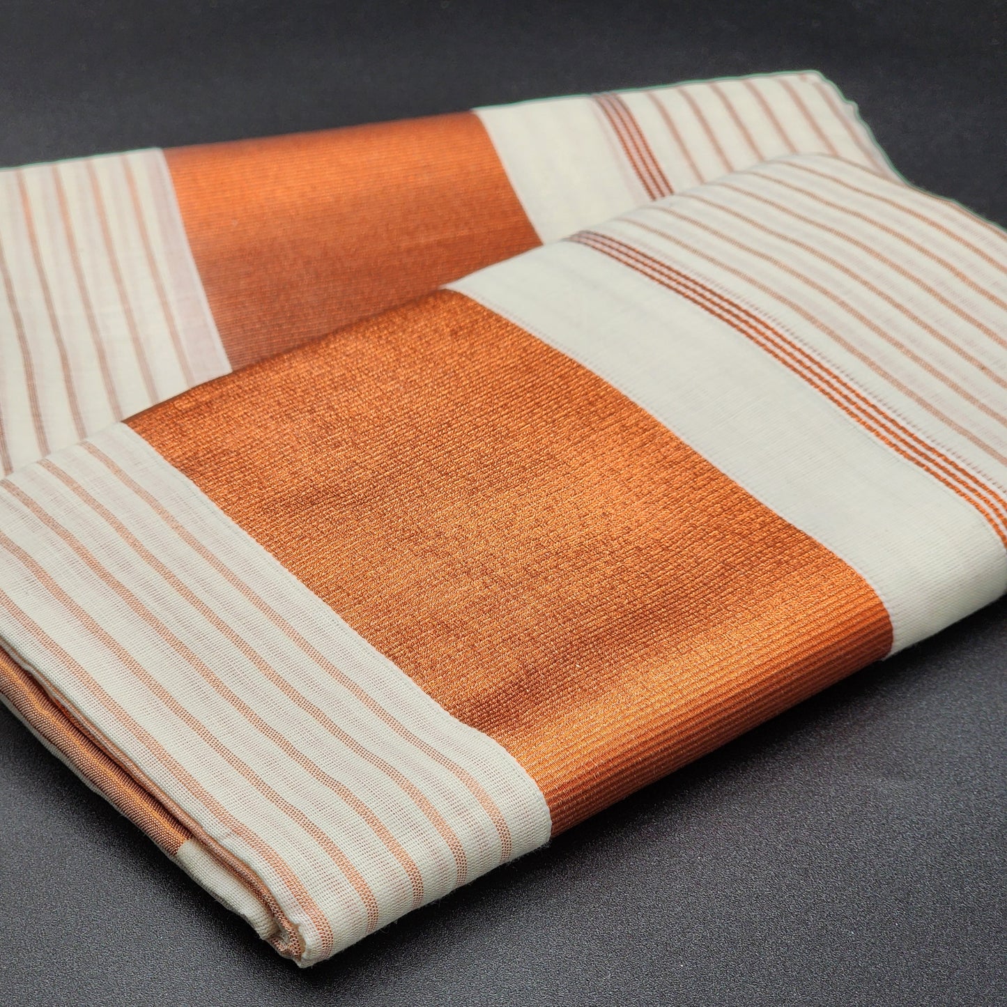 Set Mundu Full body copper lines dark and wide copper border Eljoys Fashion