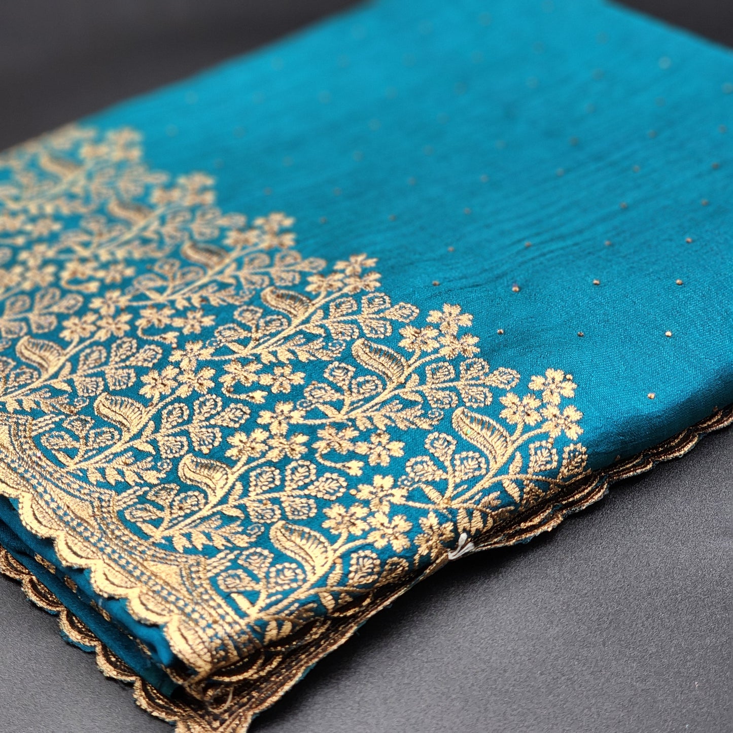 green saree with golden embroidery- 1146 Eljoys Fashion