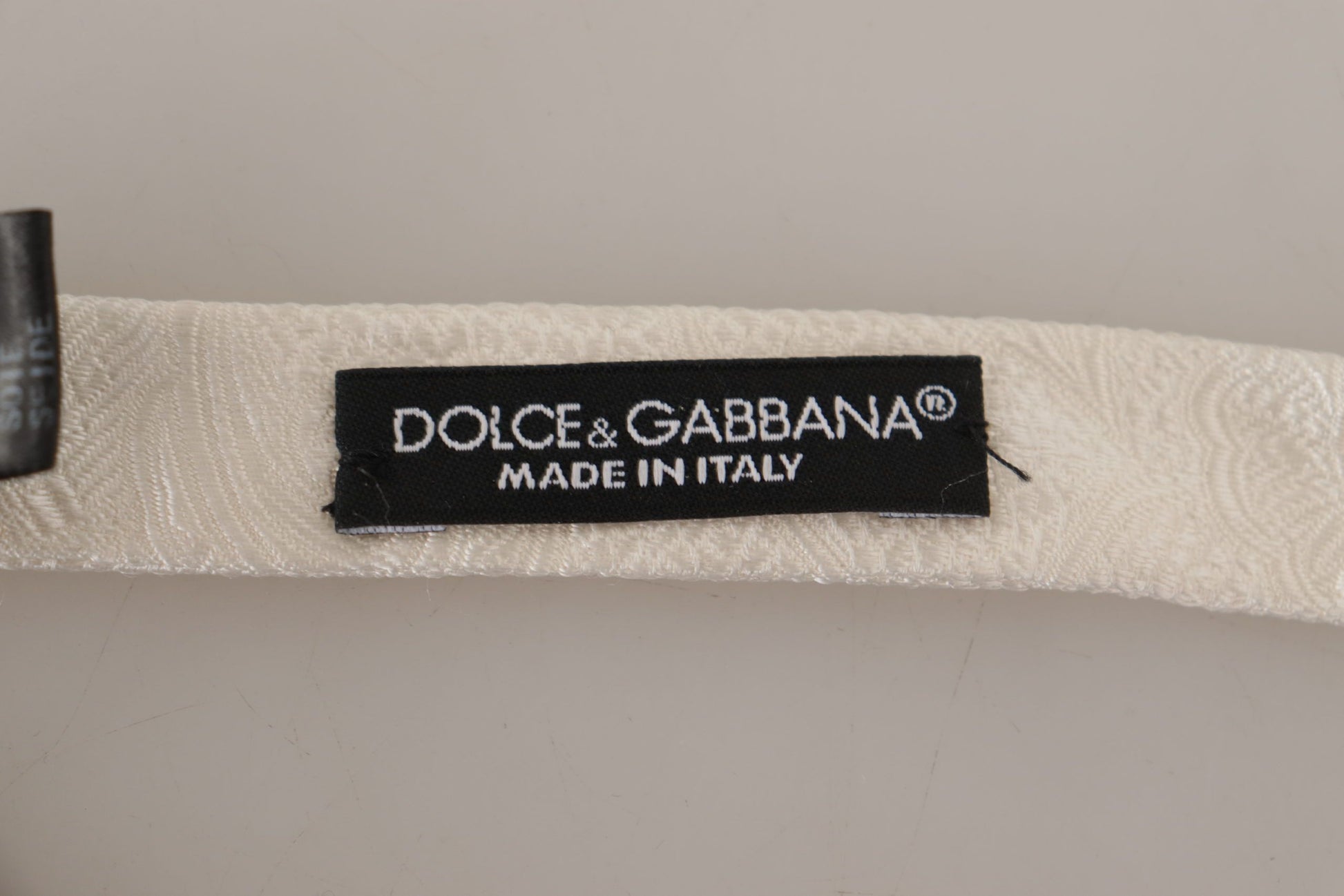 Dolce & Gabbana White 100% Silk Slim Adjustable Neck Papillon Tie Dolce & Gabbana