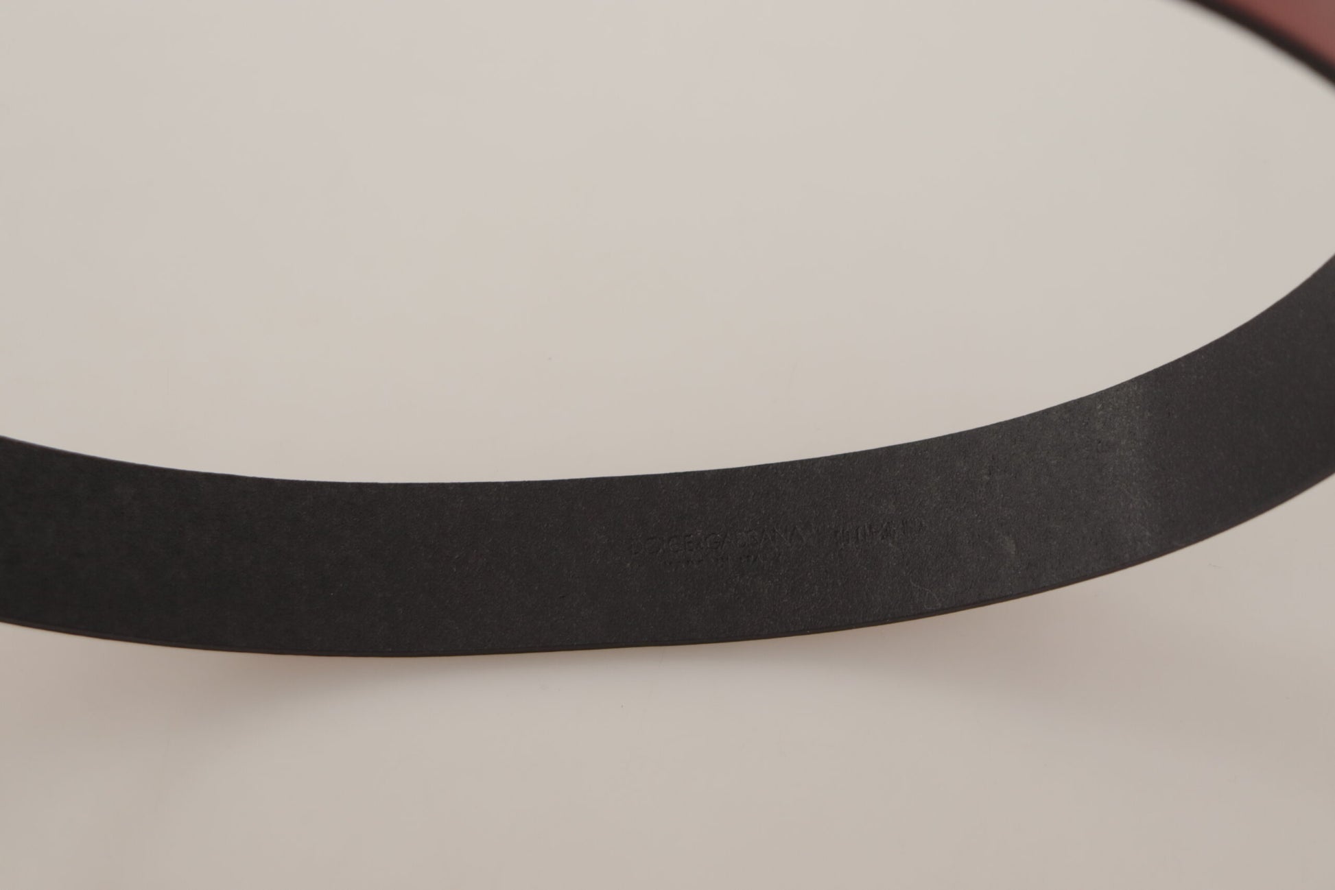 Dolce & Gabbana Red Leather Gold Logo Engraved Metal Buckle Belt Dolce & Gabbana