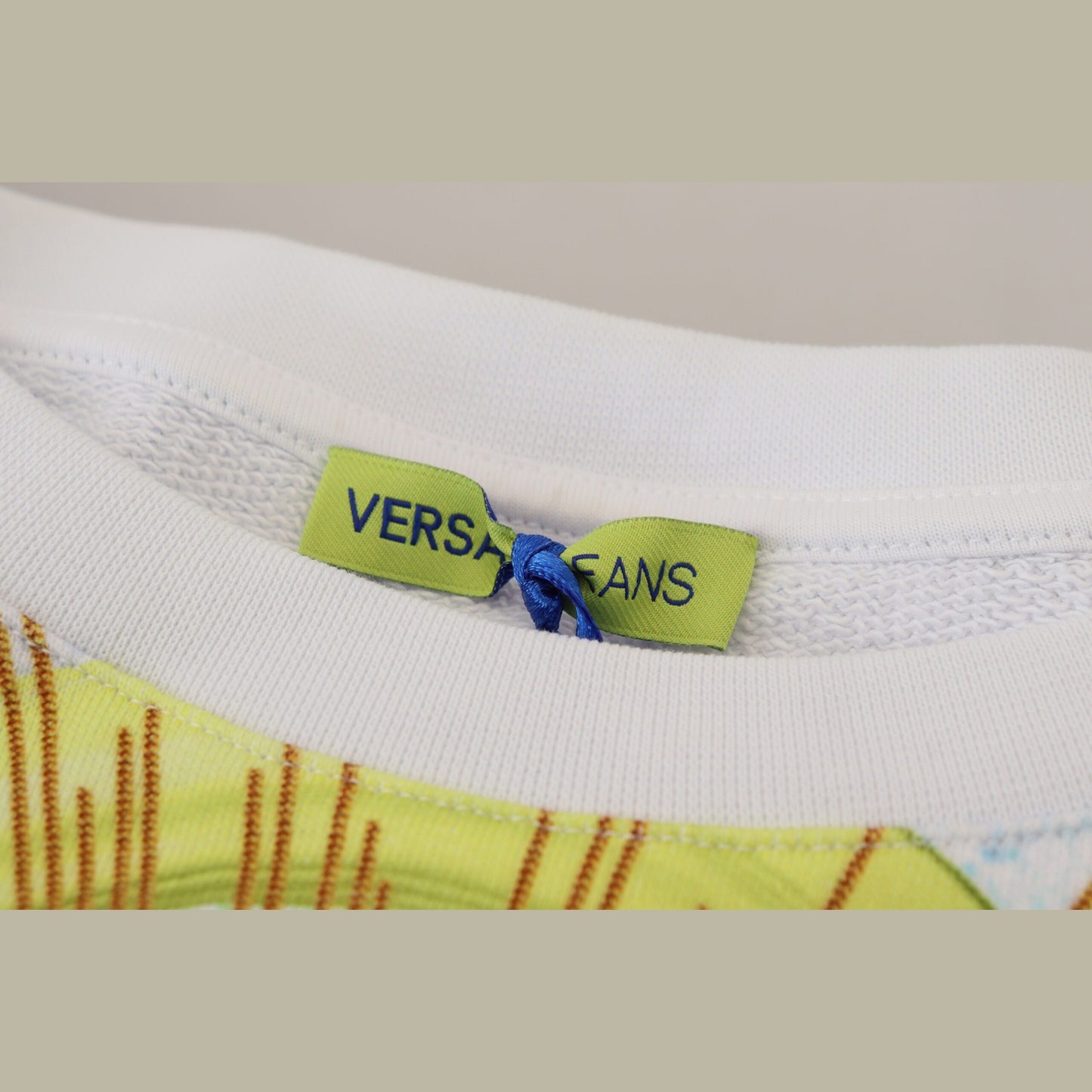 Versace Jeans White Graphic Print Long Sleeves Sweater Versace Jeans