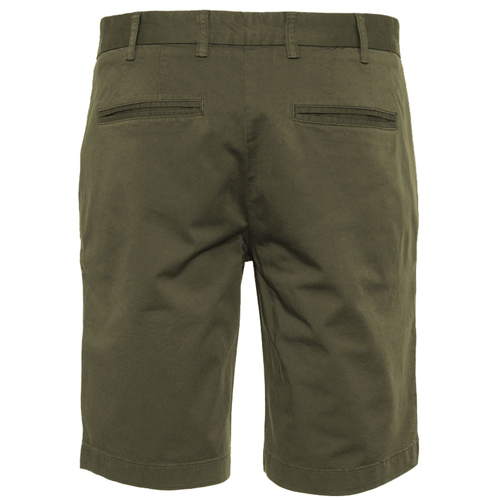 Refrigiwear Elegant Beige Bermuda Shorts with Logo Patch Refrigiwear