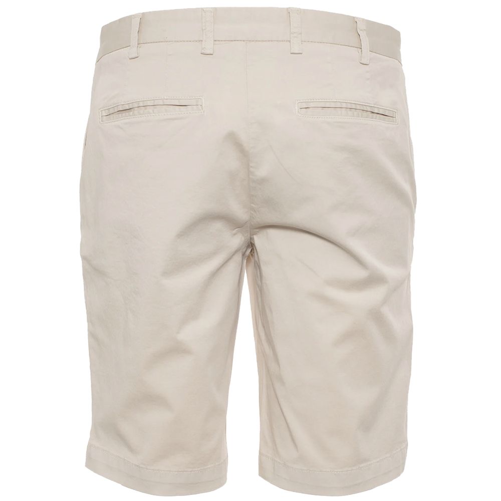 Refrigiwear Elegant Beige Bermuda Shorts with Logo Patch Refrigiwear