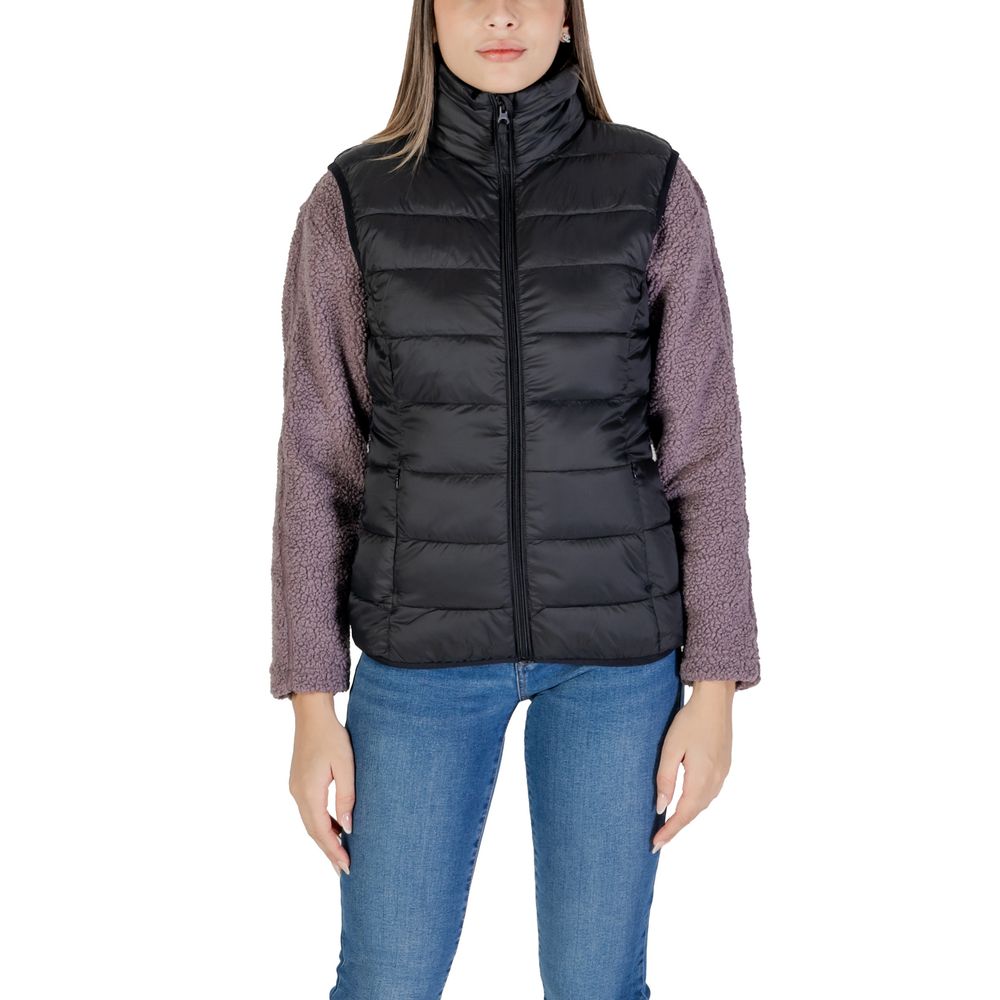 B.Young Black Nylon Sleveless Jacket B.Young