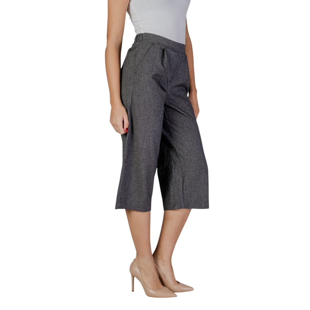 Vero Moda Black And White Polyester Cropped Pant Vero Moda