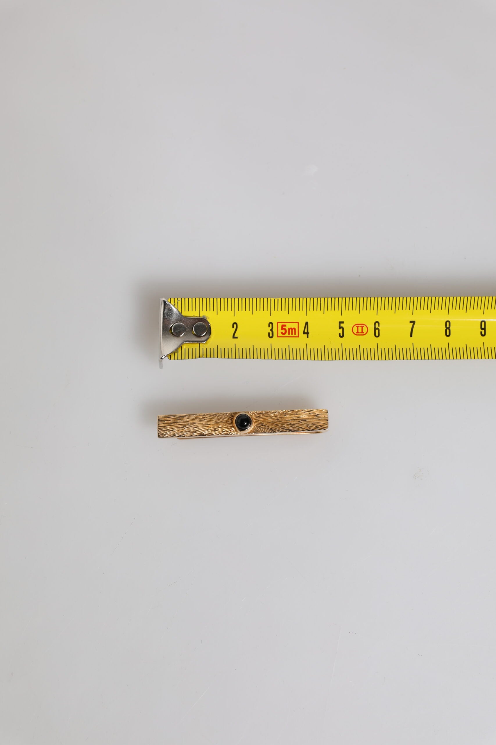 Dolce & Gabbana Black Sapphire Gold Tone Brass Tie Clip Bar Dolce & Gabbana