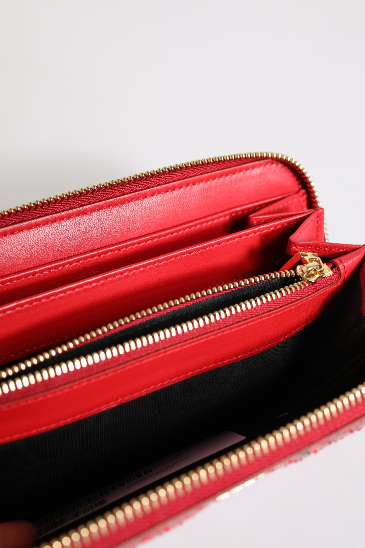 Dolce & Gabbana Red Exotic Leather Zip Around Continental Clutch Wallet Dolce & Gabbana