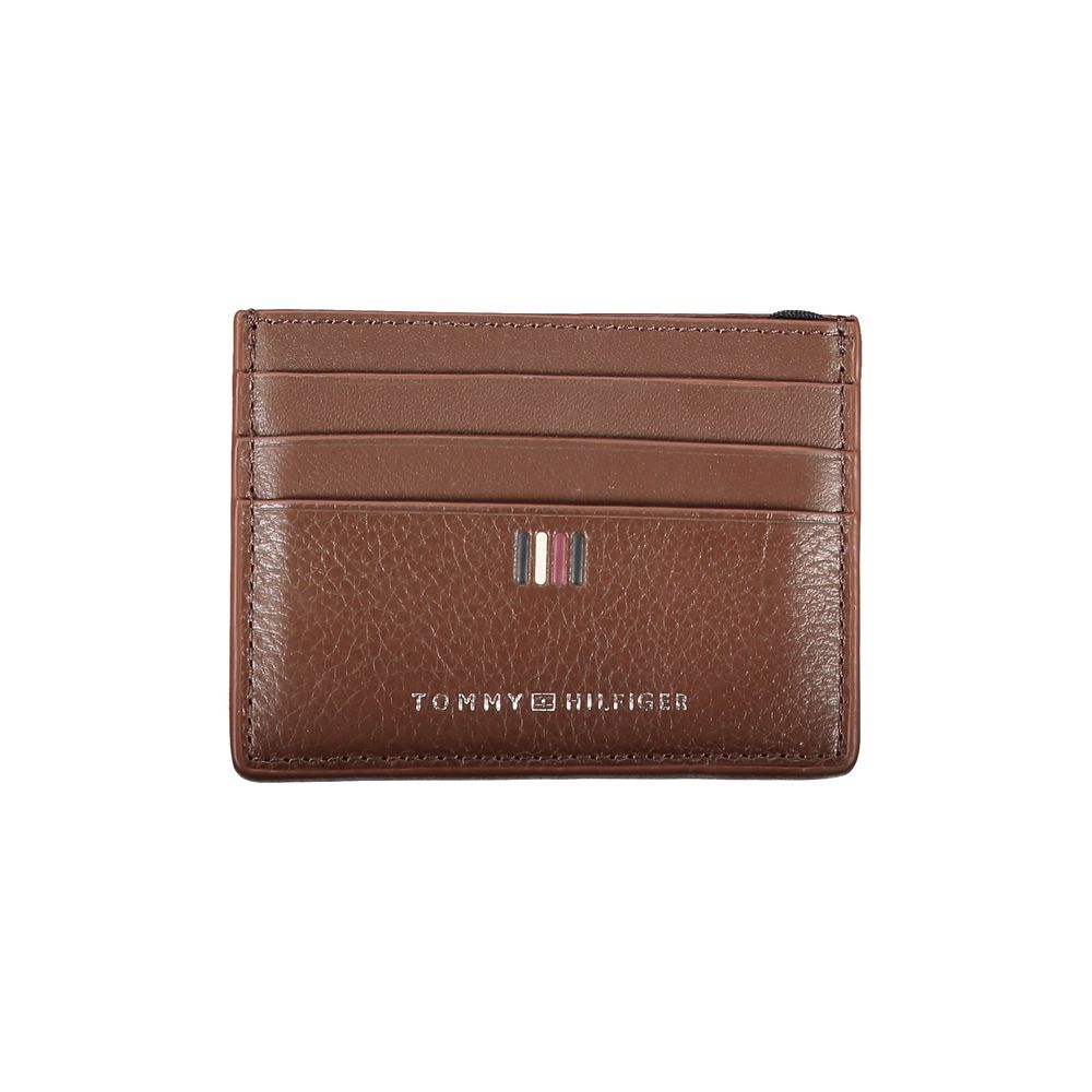 Tommy Hilfiger Sleek Leather Card Holder with Contrast Detailing Tommy Hilfiger
