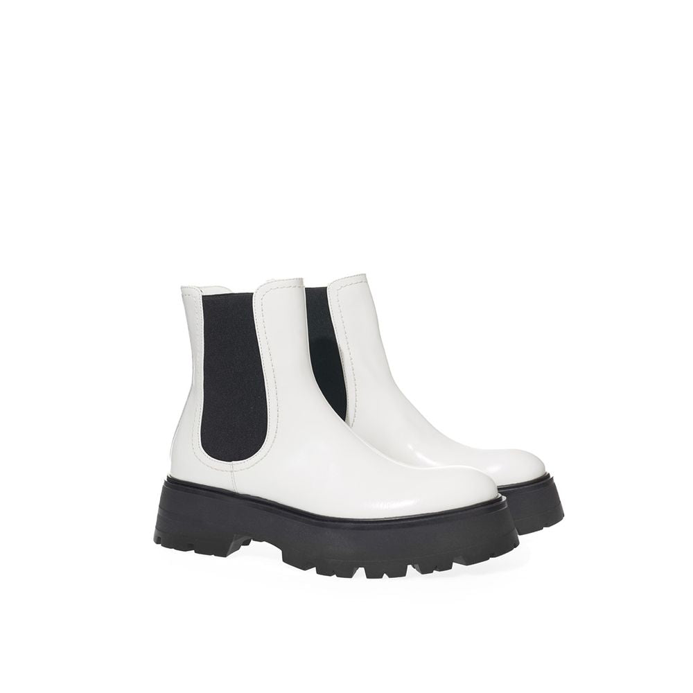 Alexander McQueen Black And White Leather Boot Alexander McQueen