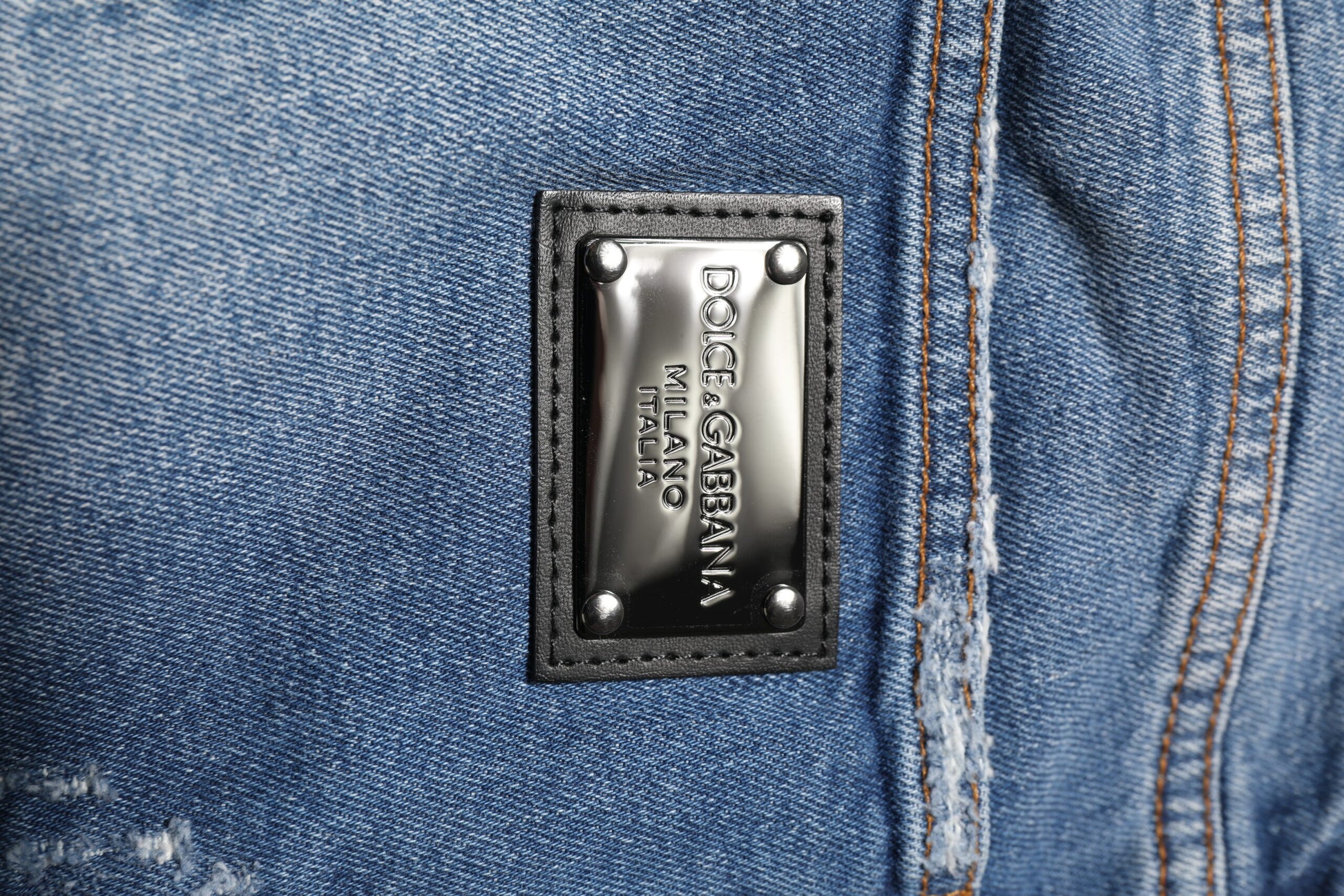 Dolce & Gabbana Blue Washed Cotton Logo Plaque Denim Jeans Dolce & Gabbana