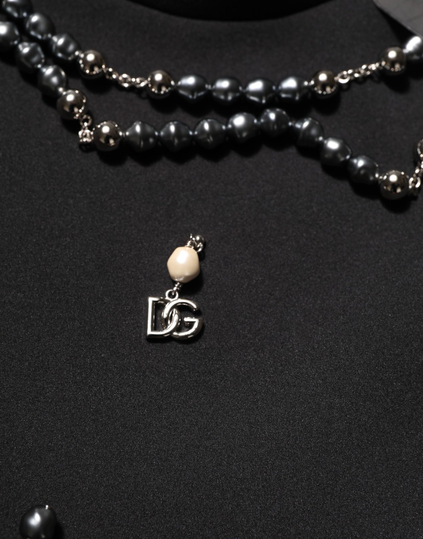 Dolce & Gabbana Black Polyester Necklace Embellished T-shirt Dolce & Gabbana