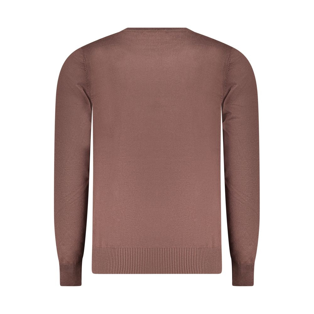 Coveri Moving Marrone viscose men's sweater featuring a crew neck and ribbed cuffs, showcased on a mannequin.