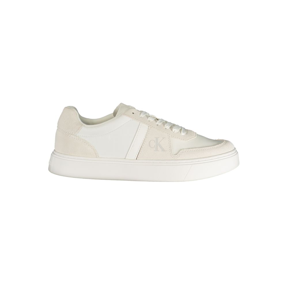 Calvin Klein Bianco polyester men's sneaker with white laces and sporty design, ideal for casual wear.
