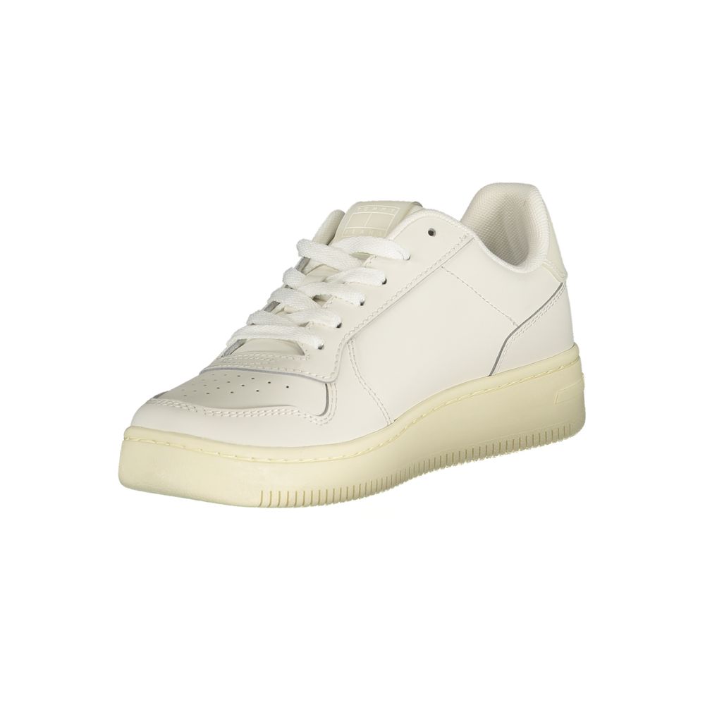 Tommy Hilfiger Bianco polyurethane women's sneaker featuring a sleek white design and comfortable casual style.