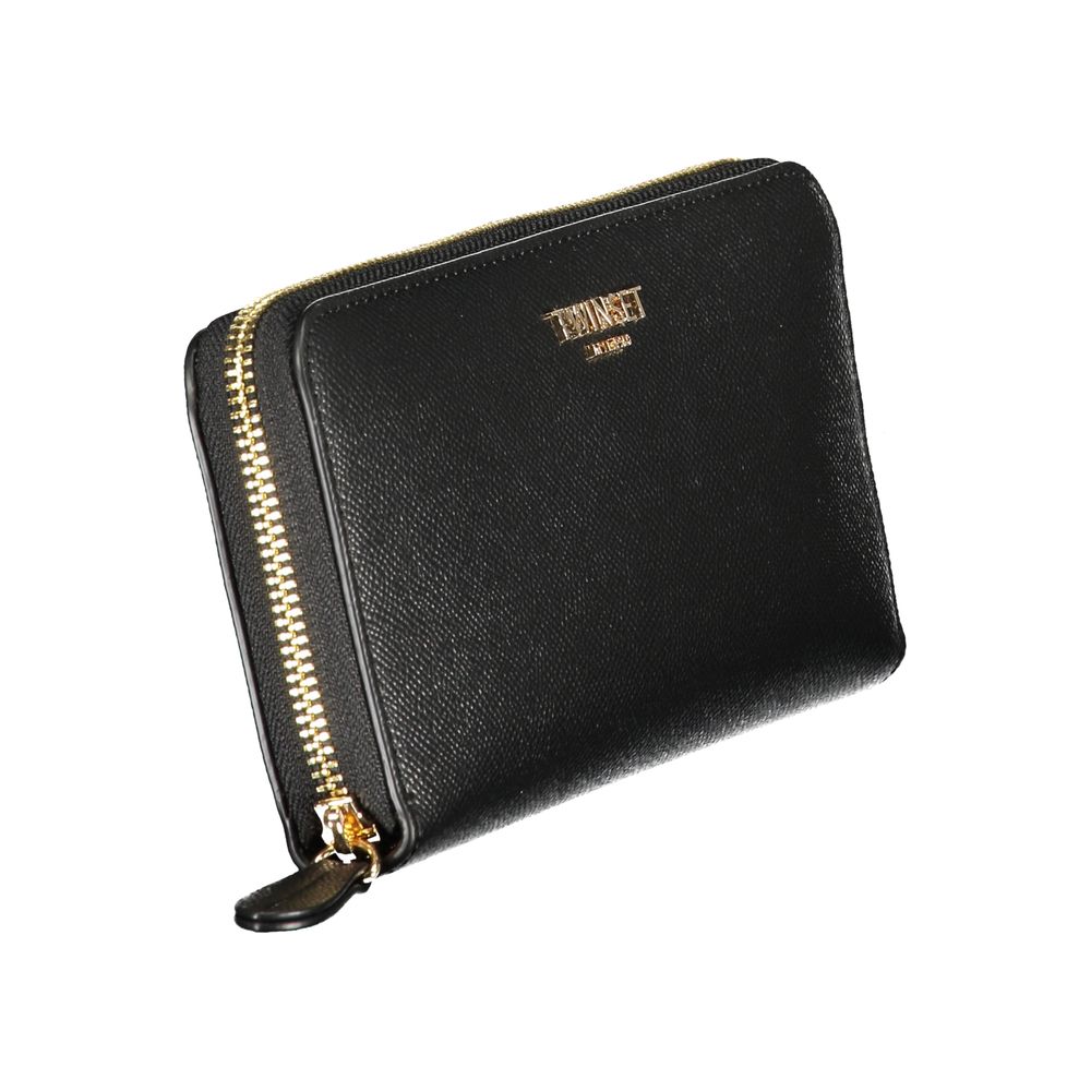 Twinset Nero polyurethane women’s wallet with multiple card slots and a sleek, minimalist design.