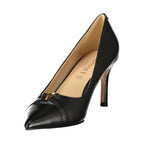 Twinset black leather women's classic shoes with sleek design and pointed toes, ideal for stylish and sophisticated outfits.