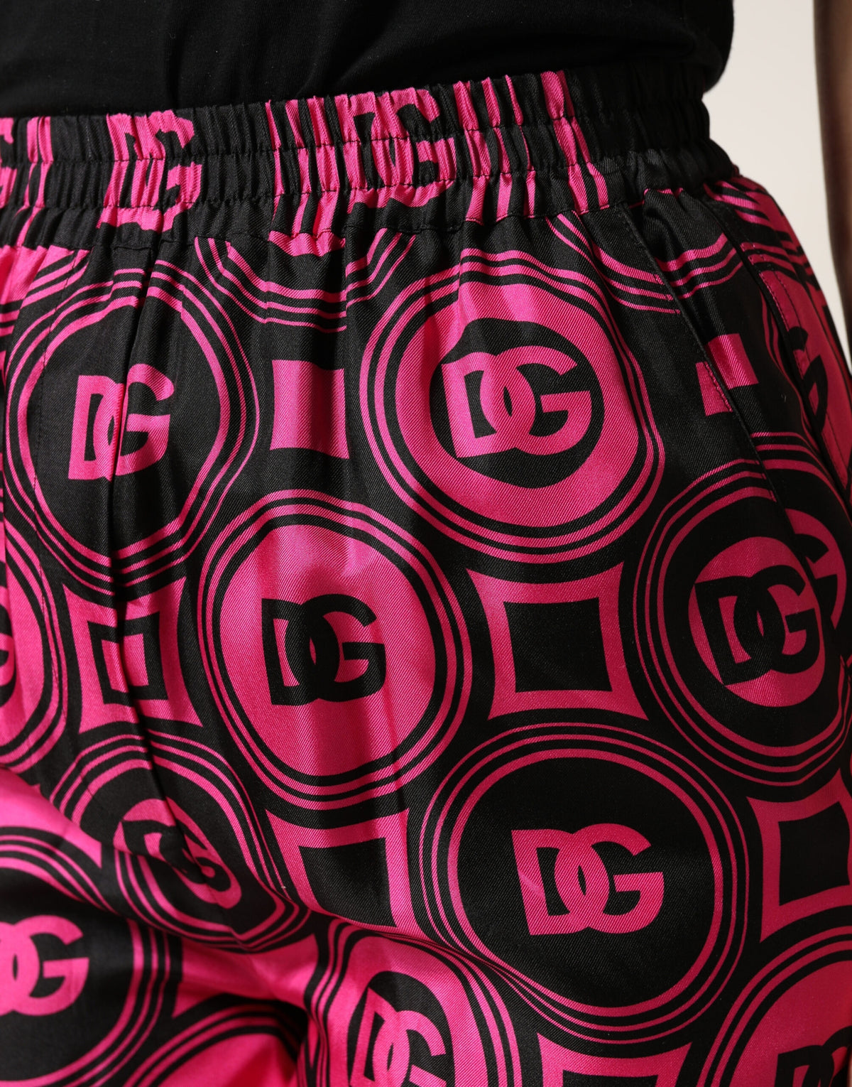 Dolce & Gabbana Black Fuchsia Silk Logo Elastic Waist Shorts - Eljoys Fashion 
