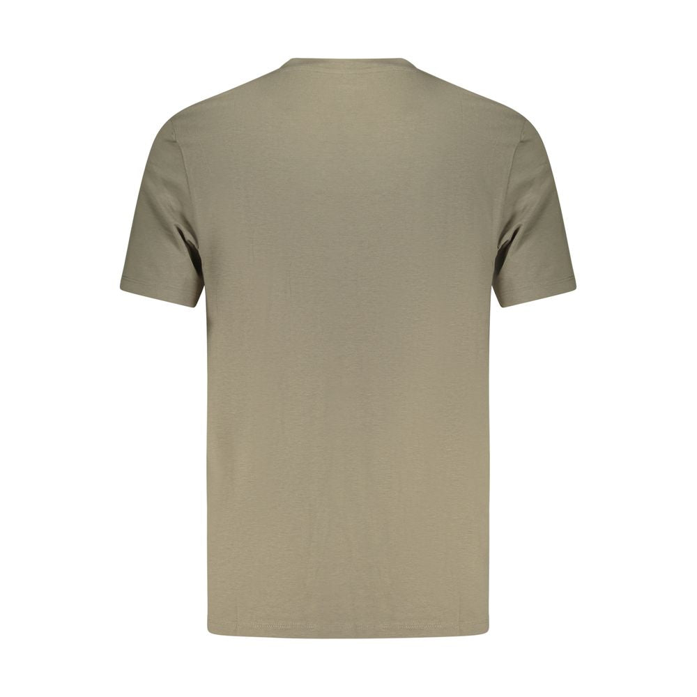 Guess Jeans Verde cotton men's T-shirt with round neckline and short sleeves, casual style, displayed on a hanger.