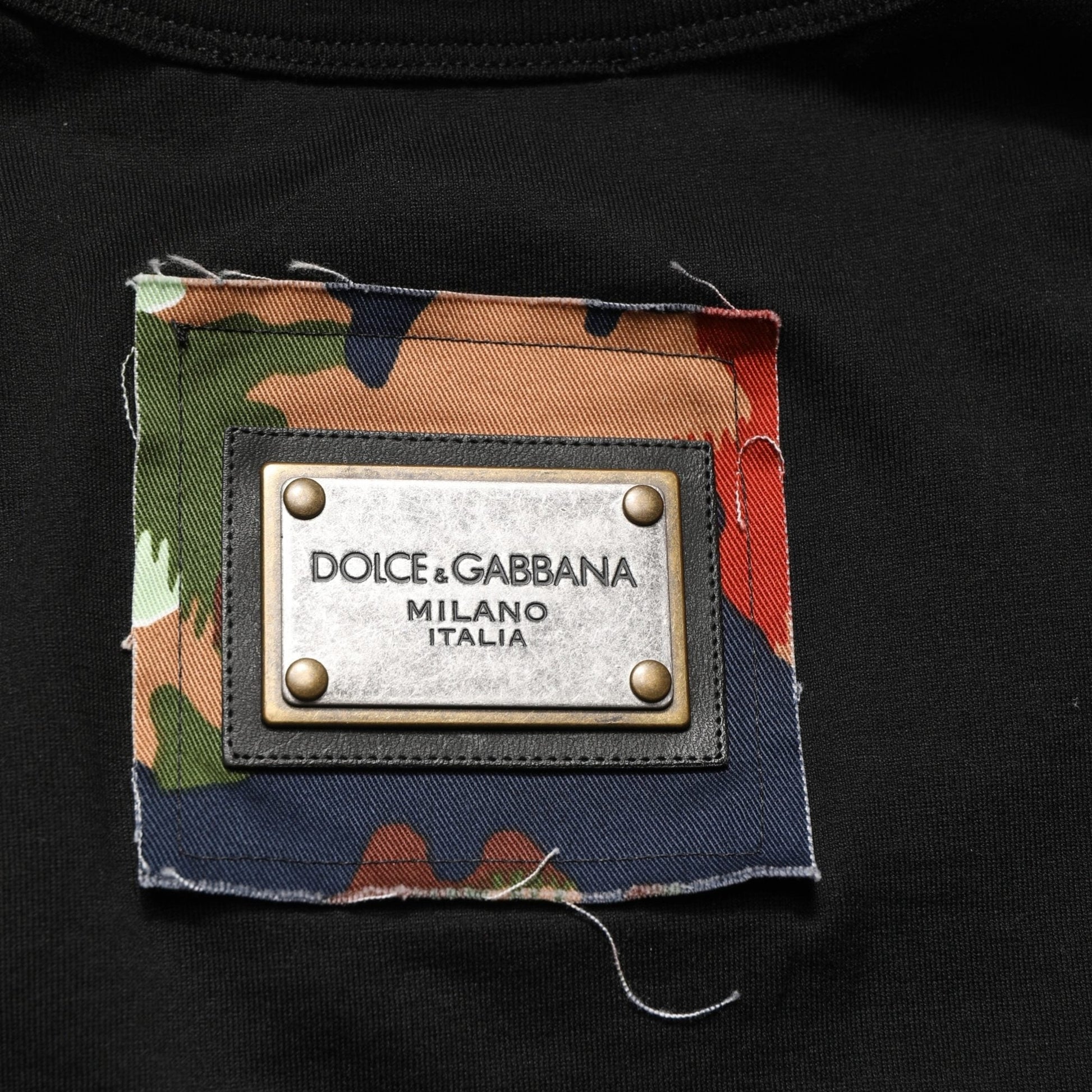 Dolce & Gabbana Black Italians Do It Better Camo Pocket Men T-shirt