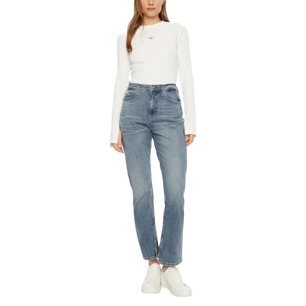 Blue cotton skinny jeans from Calvin Klein Jeans, showcasing fit and fabric texture on a model.