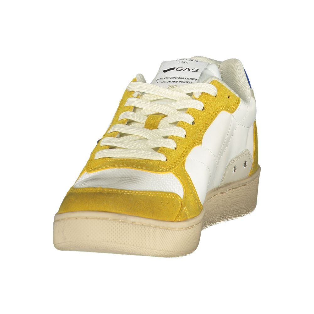 Gas white polyester men's sneaker with sleek design, featuring white laces and sporty style.