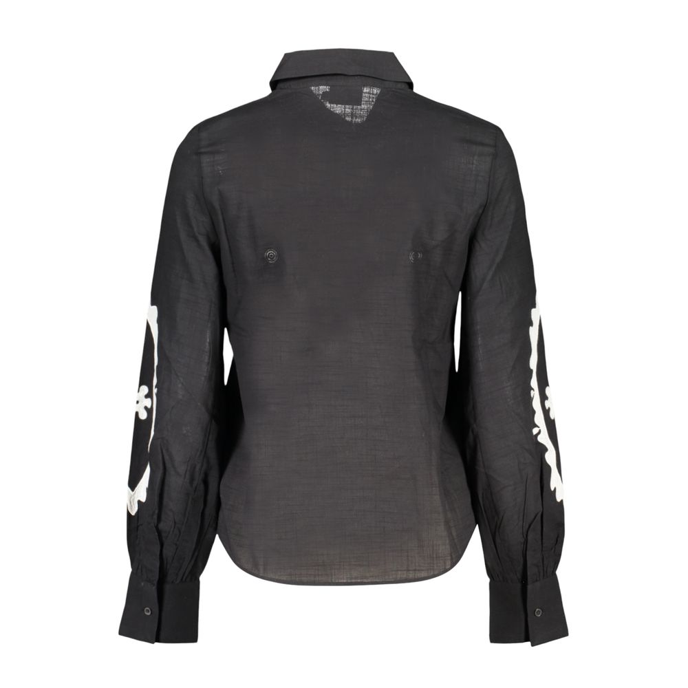 Desigual Nero cotton women’s shirt, featuring a stylish design with a collar and long sleeves, perfect for casual wear.