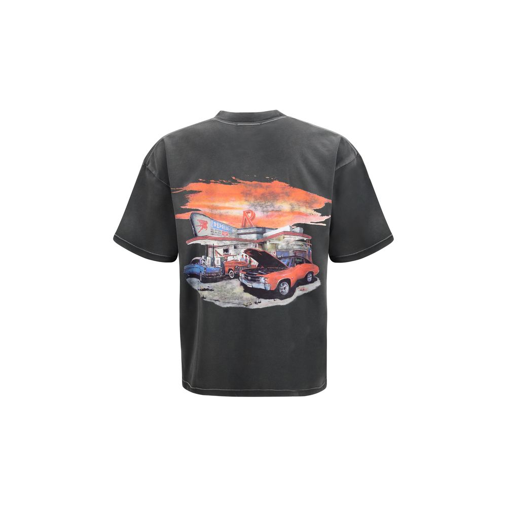 Represent Gray cotton T-shirt featuring a classic crew neck and minimal design, casual and comfortable for everyday wear.