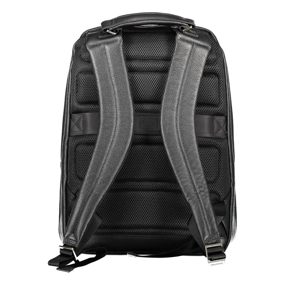 Black leather men's backpack by Piquadro, featuring sleek design, adjustable straps, and multiple compartments.