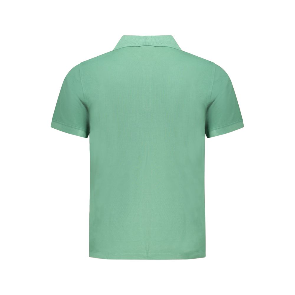 Pepe Jeans Verde organic cotton men's polo shirt displayed flat, showcasing the collar, buttons, and short sleeves.