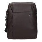 Brown leather crossbody bag by Piquadro with adjustable strap and sleek design, perfect for everyday use.