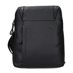 Piquadro black leather crossbody bag with adjustable strap and sleek design, suitable for everyday carrying and style.