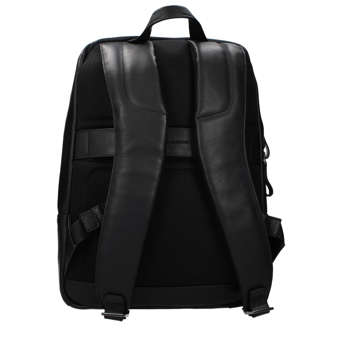 Piquadro black leather backpack with multiple compartments and adjustable straps, designed for stylish everyday use.