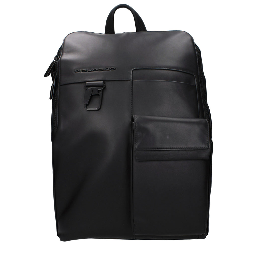 Piquadro black leather backpack with adjustable shoulder straps and sleek design, featuring multiple compartments and a top handle.