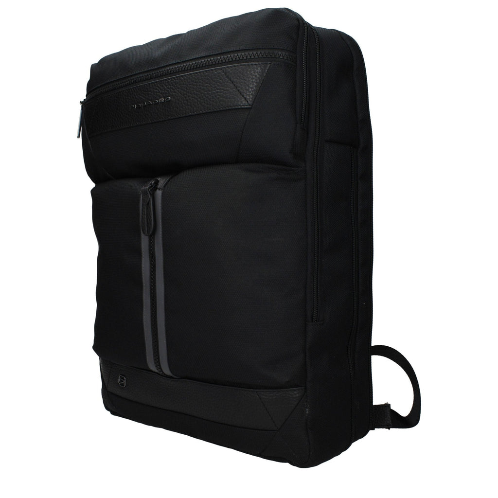 Piquadro black fabric backpack with multiple compartments and adjustable straps, designed for everyday use and travel.