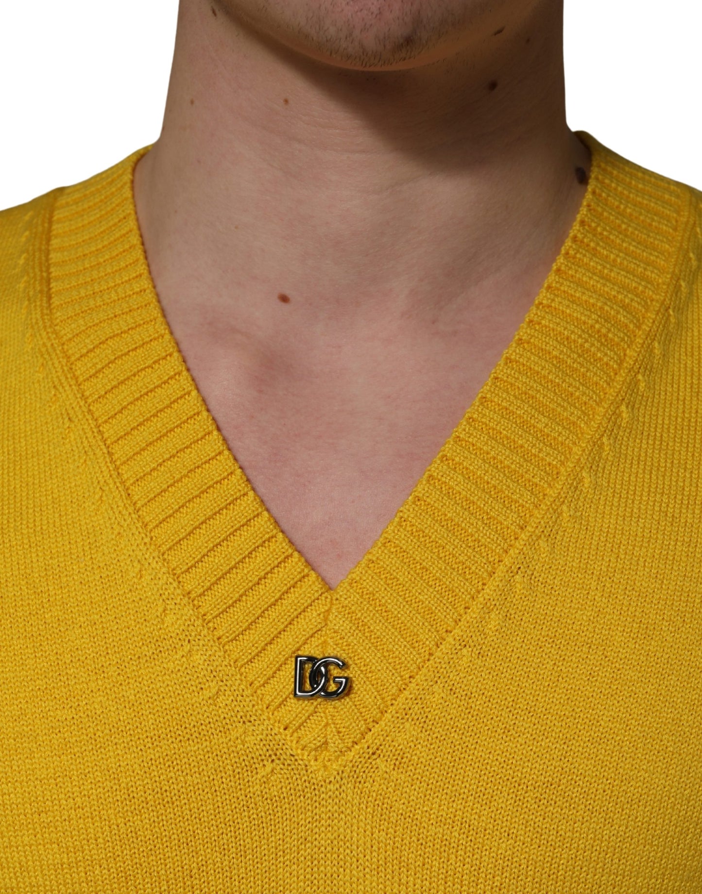 Dolce & Gabbana Wool Knitted V-Neck Pullover Yellow Dolce & Gabbana