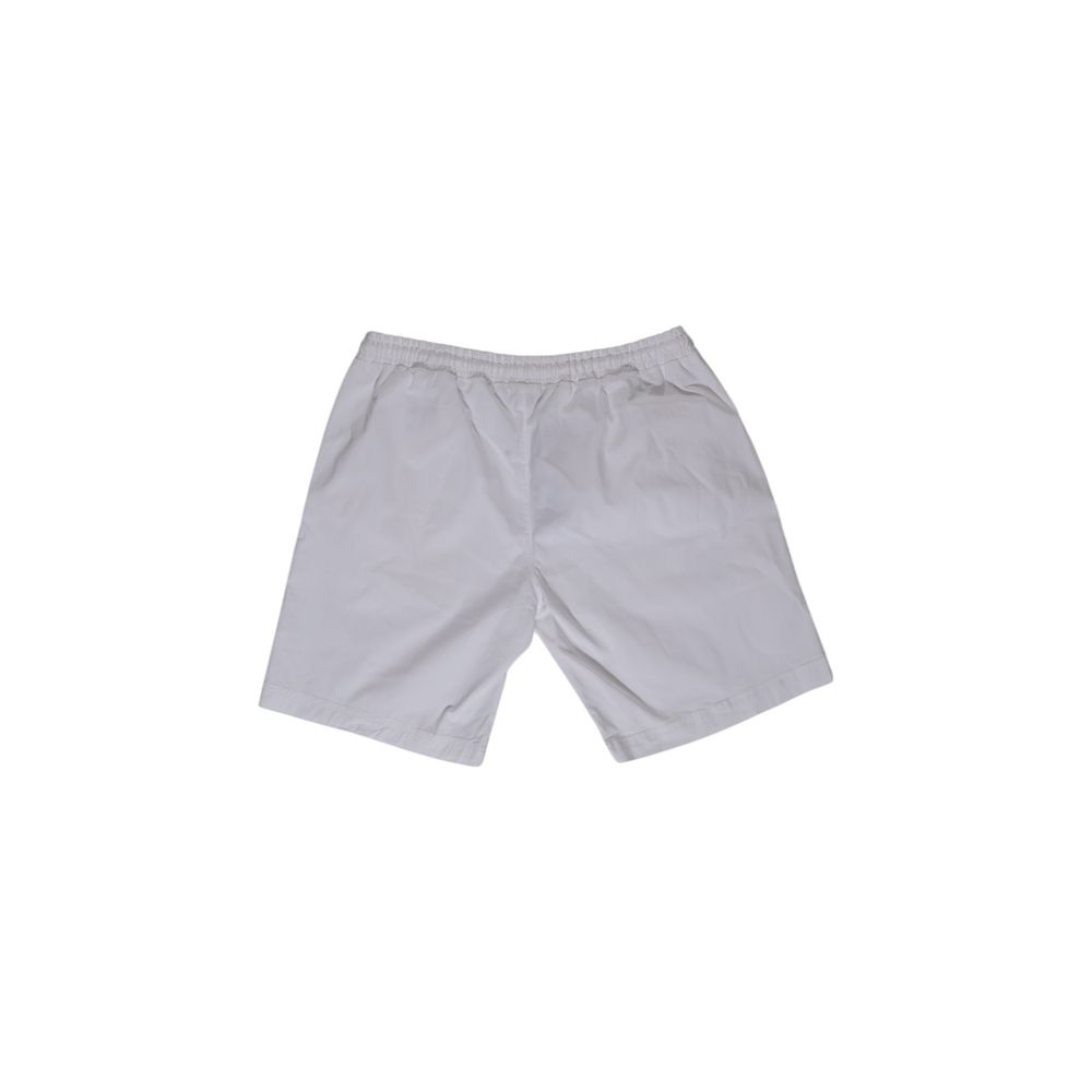 Refrigiwear white cotton Bermuda shorts displayed on a model, showcasing casual summer style and comfortable fit.