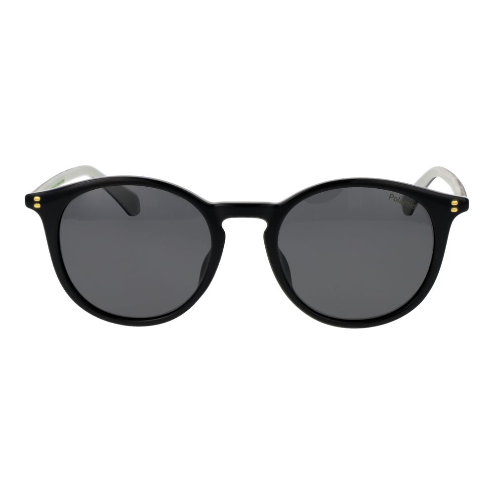 Polaroid black polycarbonate sunglasses with sleek frames and dark lenses, designed for UV protection and stylish outdoor wear.