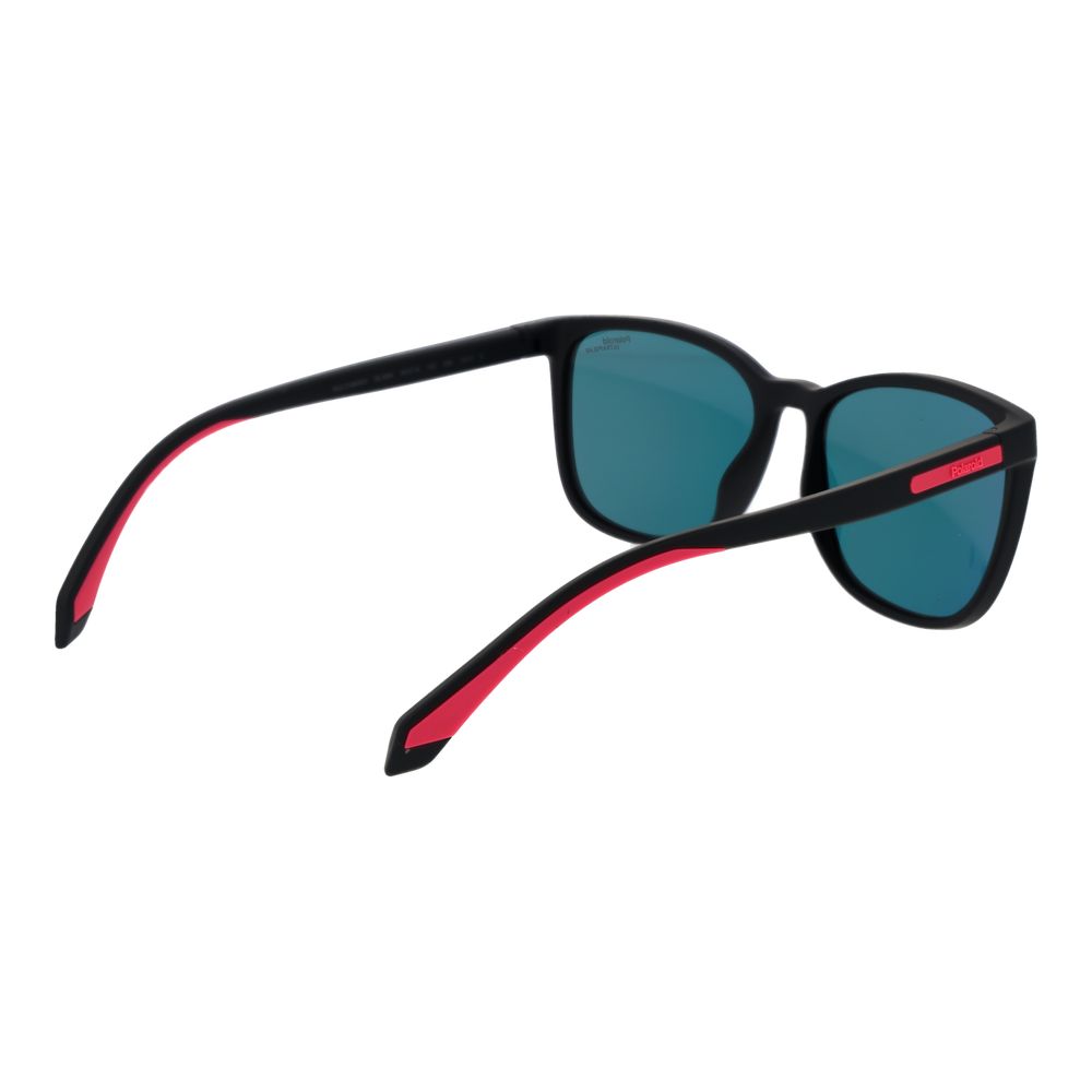 Polaroid black polycarbonate sunglasses with sleek frame and tinted lenses, designed for UV protection and stylish sunwear.