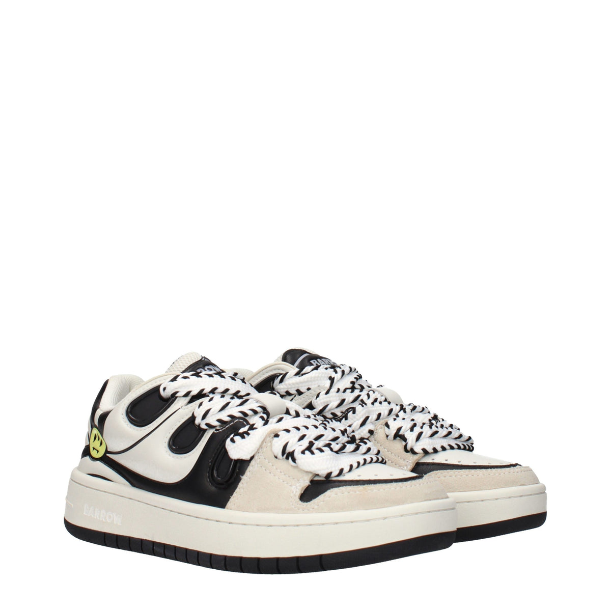 Barrow beige leather sneakers with white soles and minimalist design, perfect for casual or athletic wear.