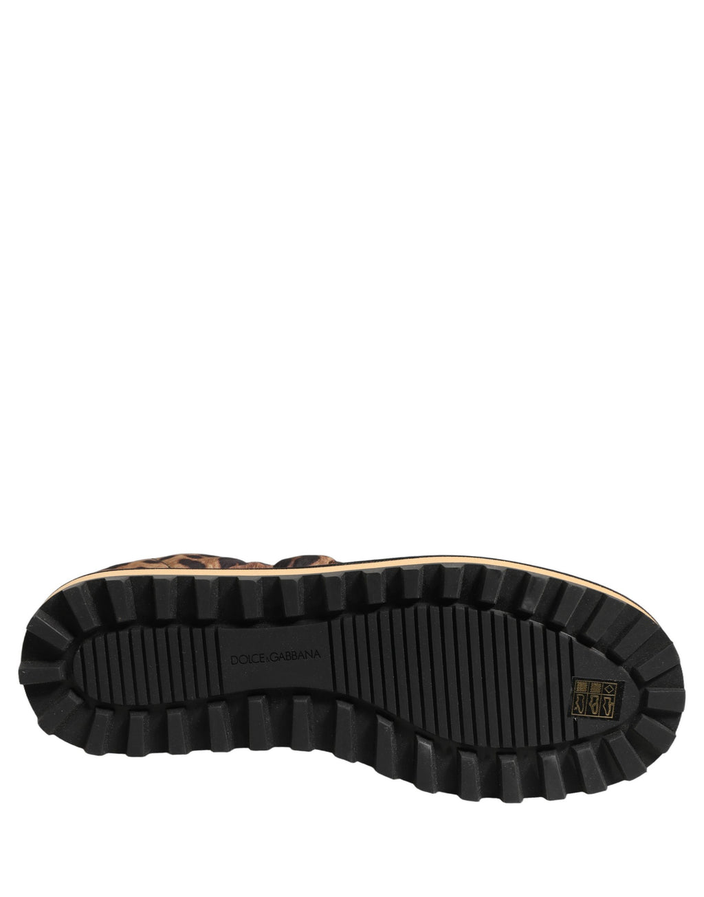 Dolce & Gabbana brown leopard print quilted men's sneakers with lace-up design and cushioned soles.