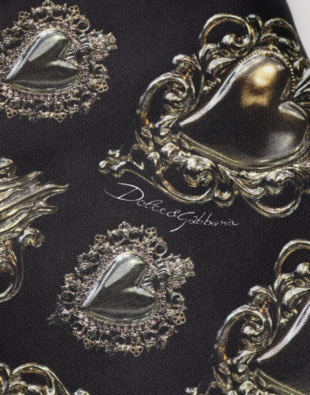 Dolce & Gabbana black Sacred Heart cotton sweatshirt with graphic print and ribbed cuffs and hem.