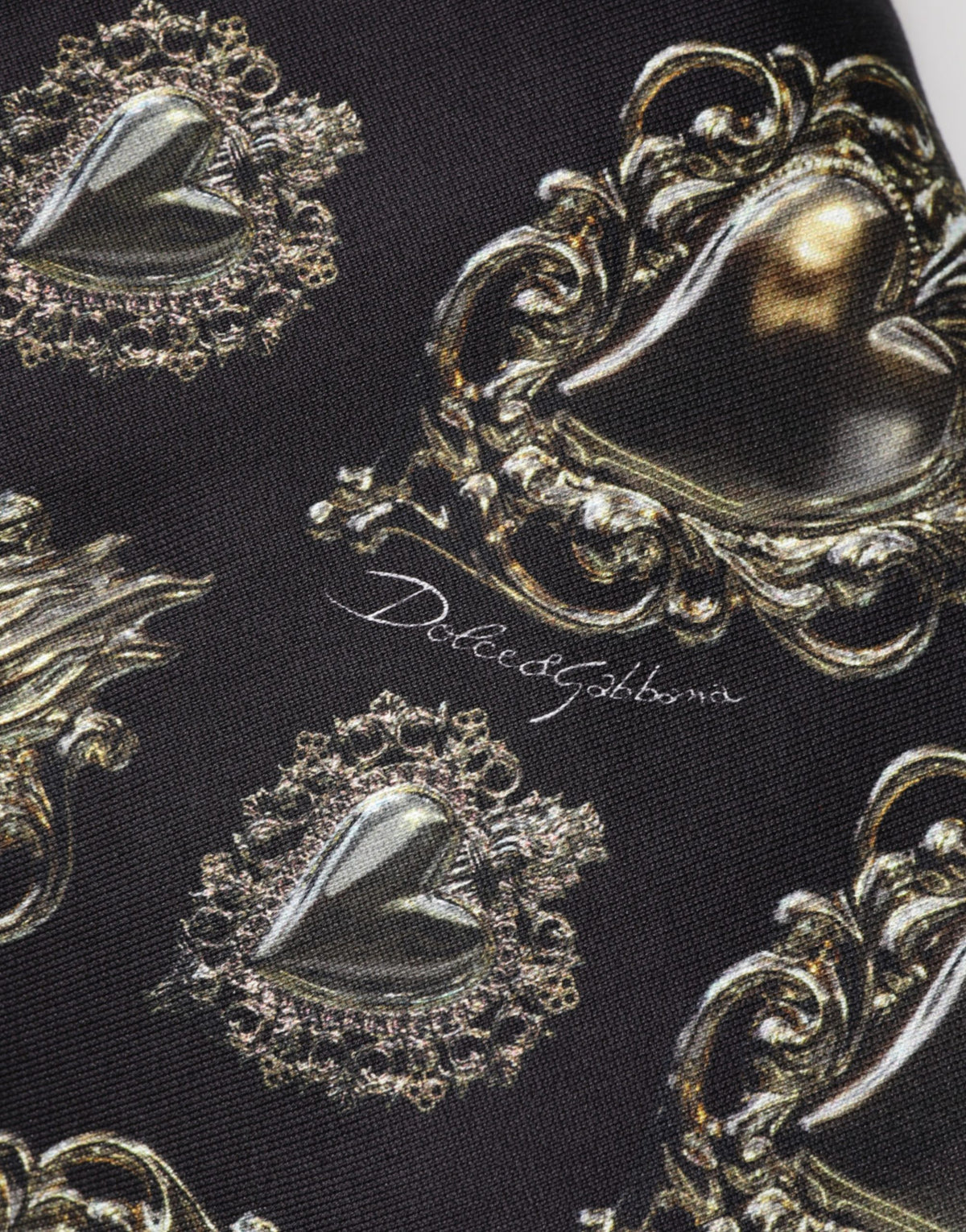Dolce & Gabbana black Sacred Heart cotton sweatshirt with graphic print and ribbed cuffs and hem.