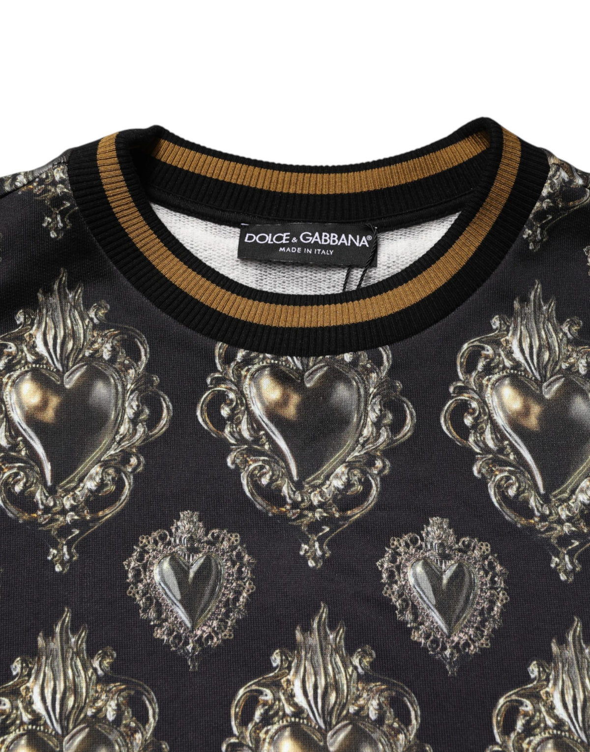 Dolce & Gabbana black Sacred Heart cotton sweatshirt with graphic print and ribbed cuffs, casual and stylish for everyday wear.