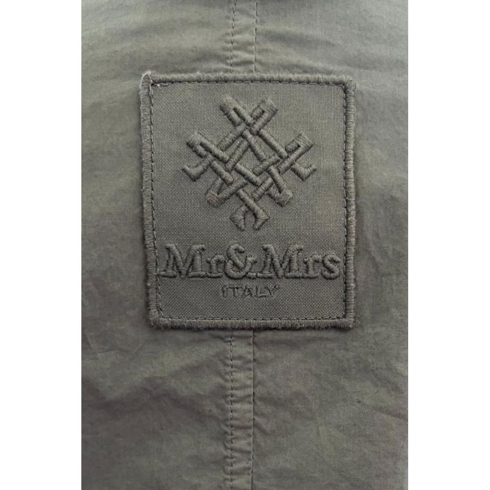 Grey cotton women’s shirt by Mr&Mrs Italy, casual fit, long sleeves, and classic collar, displayed on a hanger.