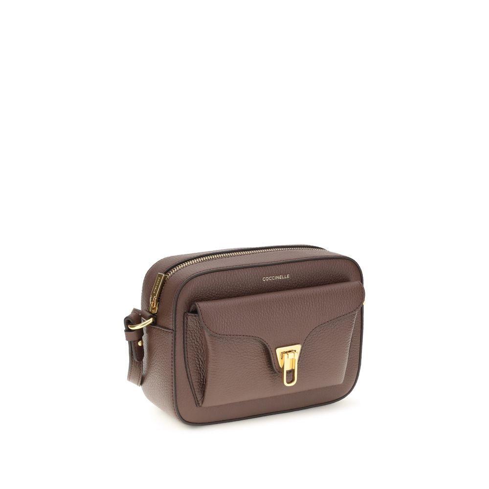 Coccinelle brown calf leather Bos Taurus shoulder bag with sleek design and sturdy shoulder strap.
